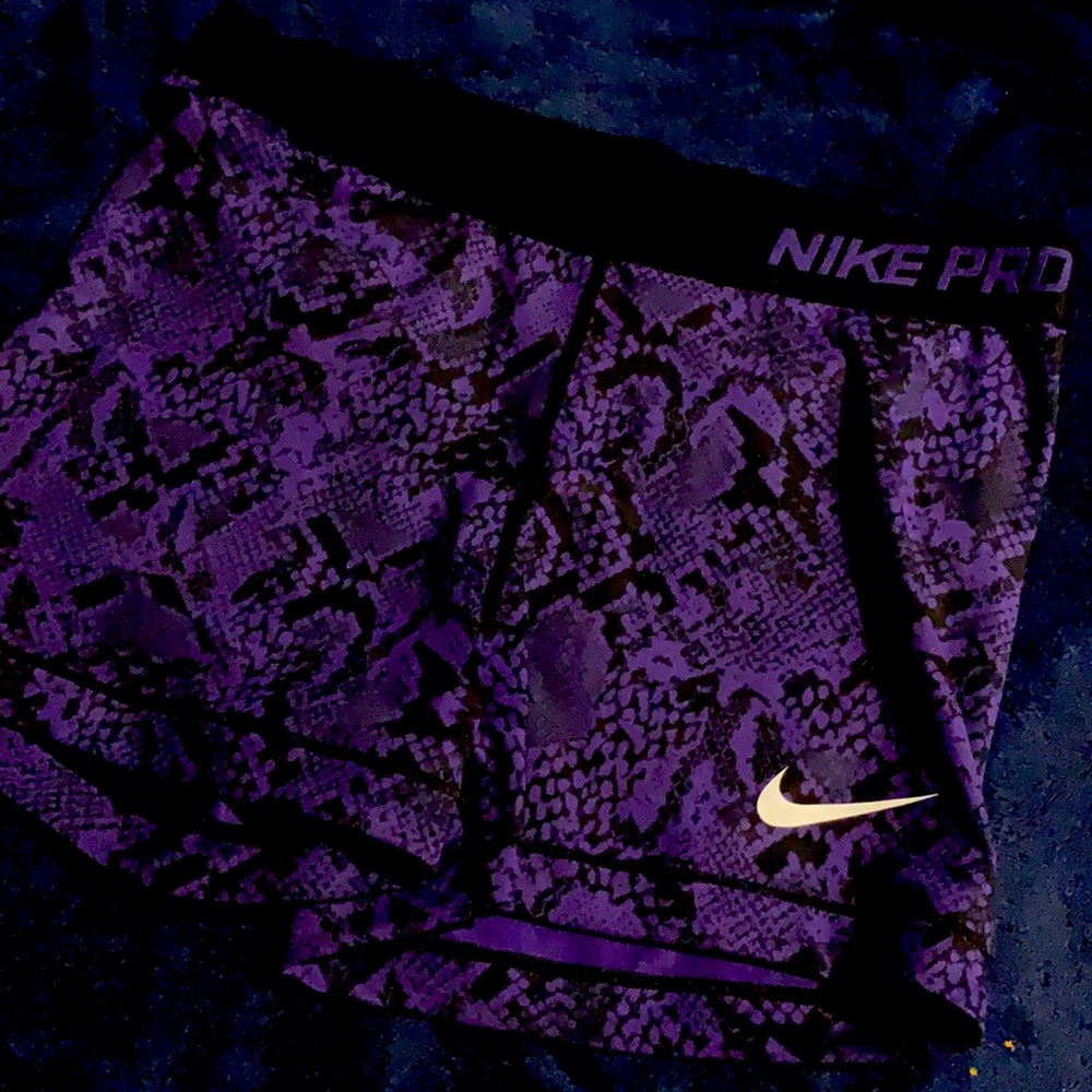 Nike Pro Shorts Size Large